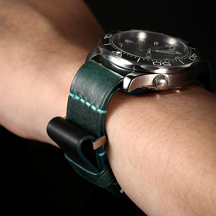 Nato Army Green Waxy Leather Strap